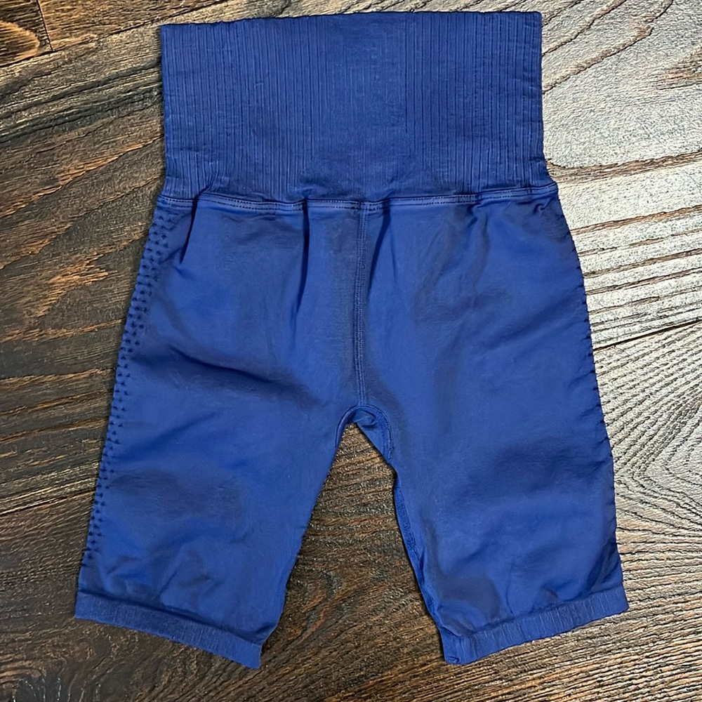 FP Movement Good Karma Bike Shorts XS/S - Picture 6 of 7